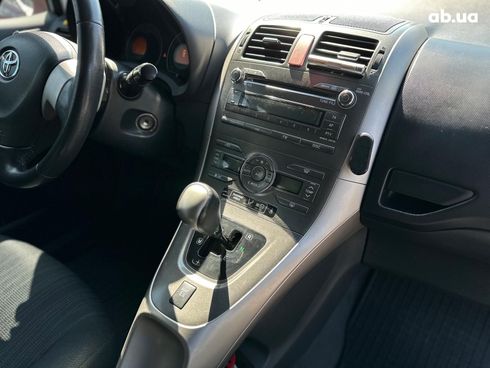 Toyota Auris 2007 серый - фото 21