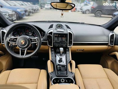 Porsche Cayenne 2015 - фото 13