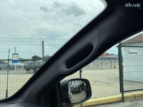 Dodge grand caravan 2017 - фото 26