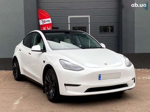 Tesla Model Y 2024 - фото 12