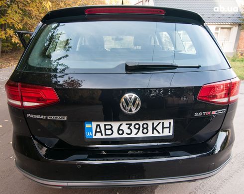 Volkswagen Passat 2016 черный - фото 3