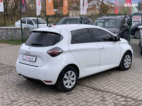 Renault Zoe 2020 - фото 14