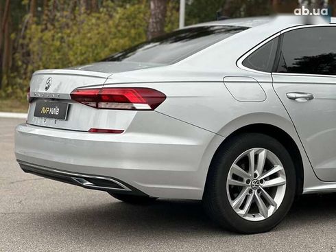 Volkswagen Passat 2019 - фото 11