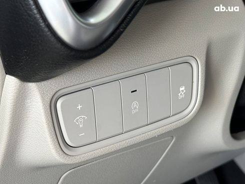 Kia Soul 2022 черный - фото 12