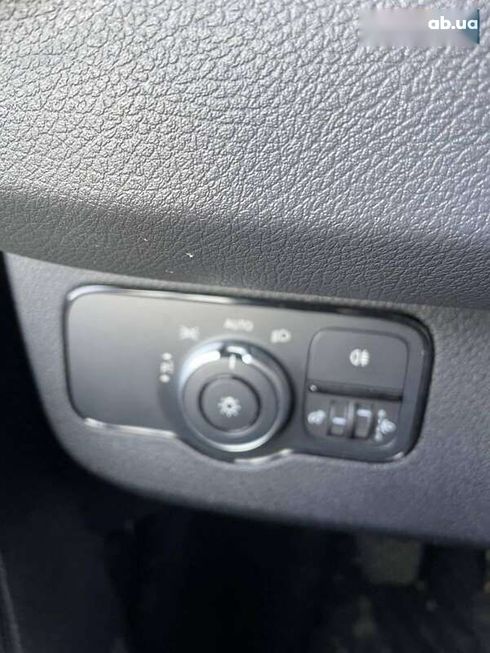 Mercedes-Benz Sprinter 2019 - фото 10