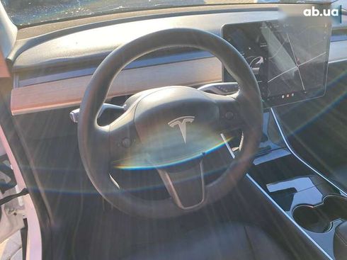 Tesla Model Y 2020 - фото 12