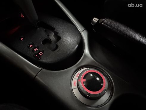 Mitsubishi Outlander XL 2010 серый - фото 10