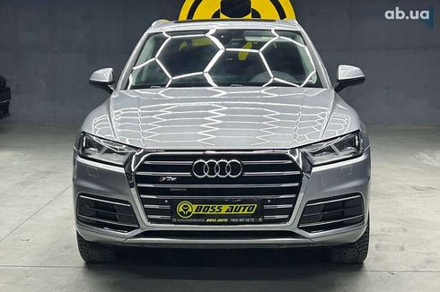 Audi Q5 2018 - фото 2
