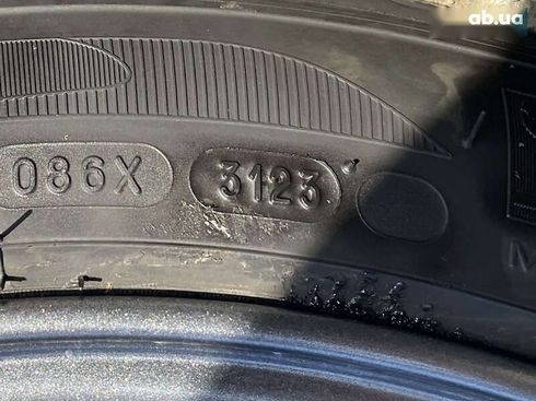 Tesla Model 3 2020 - фото 25