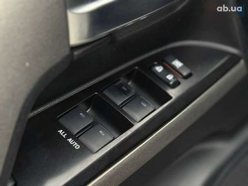 Toyota Land Cruiser 2016 - фото 17