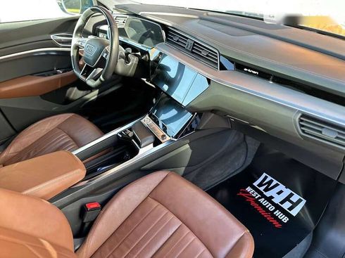 Audi E-Tron 2019 - фото 13