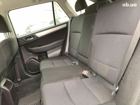 Subaru Outback 2017 белый - фото 27