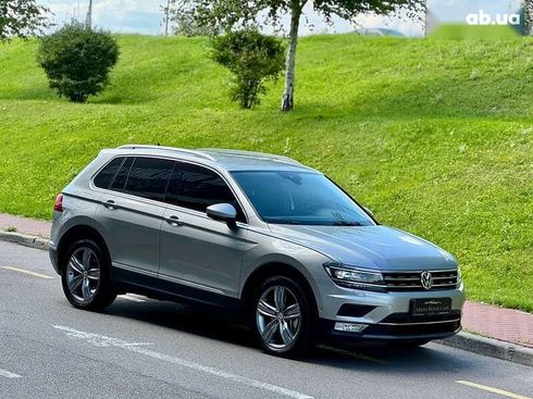 Volkswagen Tiguan 2017 - фото 13