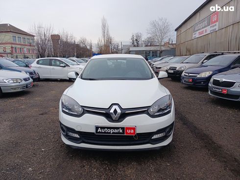 Renault Megane 2015 белый - фото 2