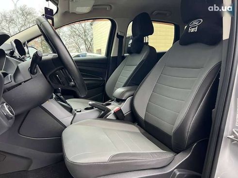 Ford Escape 2015 - фото 10