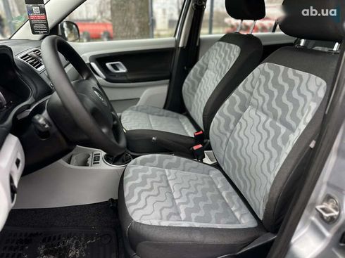 Skoda Fabia 2008 - фото 23