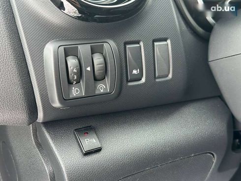 Renault Trafic 2021 - фото 30