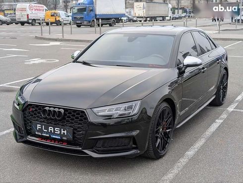 Audi S4 2018 - фото 10