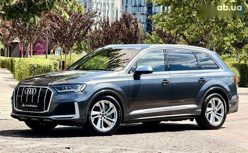 Audi SQ7 2021 - фото 22