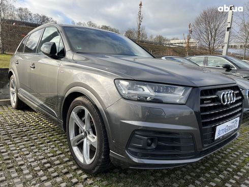 Audi Q7 2019 - фото 19