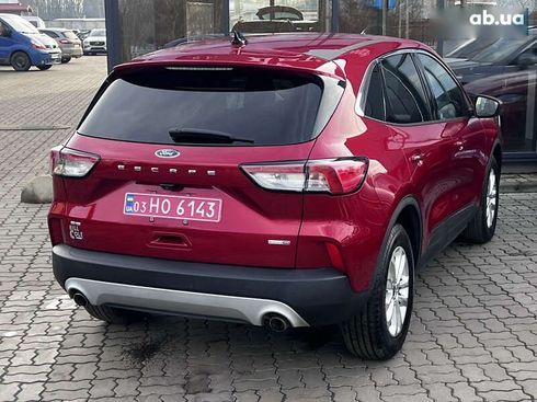 Ford Escape 2020 - фото 16