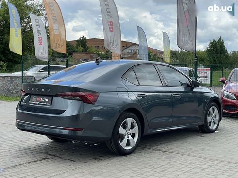 Skoda Octavia 2020 - фото 14