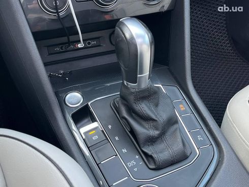 Volkswagen Tiguan 2018 черный - фото 28