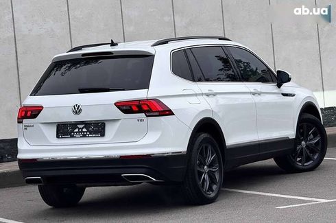Volkswagen Tiguan 2018 - фото 13