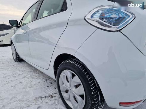 Renault Zoe 2017 - фото 16