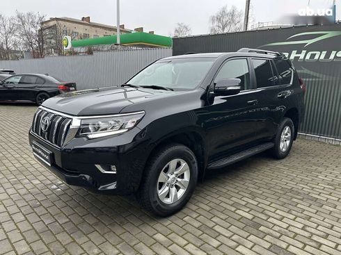 Toyota Land Cruiser Prado 2018 - фото 12