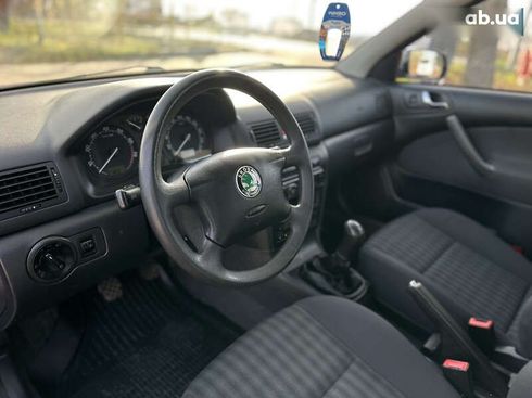 Skoda Octavia 2004 - фото 20
