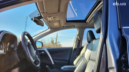 Toyota RAV4 2013 серый - фото 12