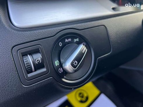 Volkswagen Passat 2015 - фото 15