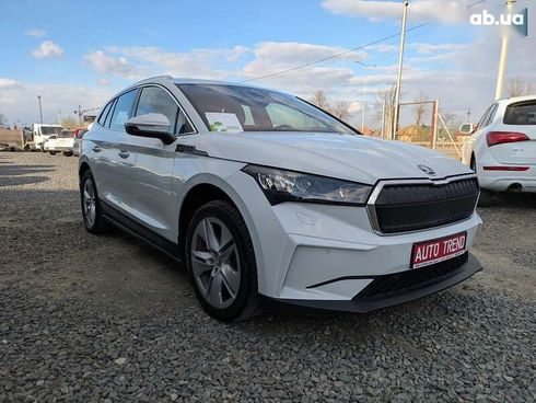 Skoda Enyaq 2023 - фото 3