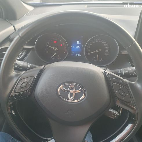 Toyota C-HR 2018 синий - фото 3