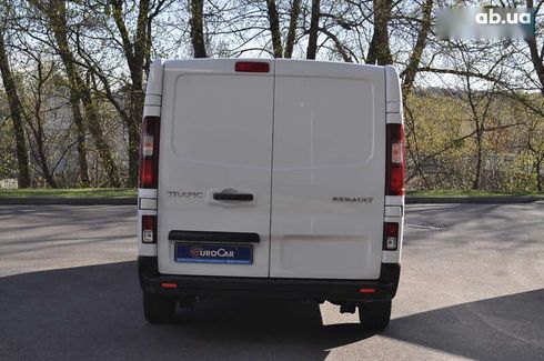 Renault Trafic 2019 - фото 7