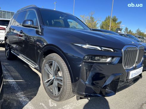 BMW X7 2023 - фото 15