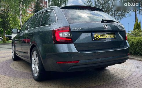 Skoda Octavia 2017 - фото 5
