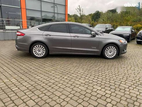 Ford Fusion 2013 - фото 9