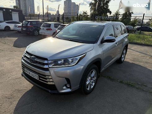 Toyota Highlander 2018 - фото 3