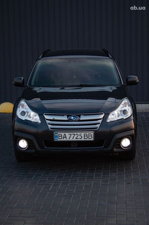 Subaru Outback 2012 серый - фото 2