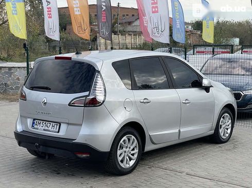 Renault Scenic 2014 - фото 18