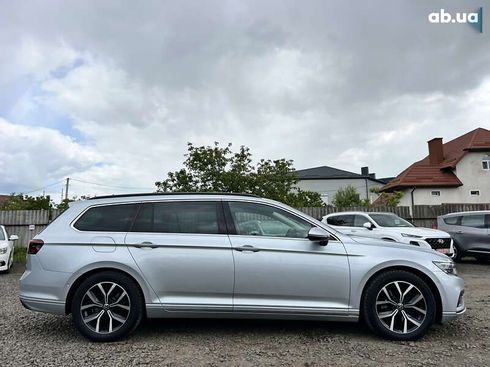 Volkswagen Passat 2022 - фото 9