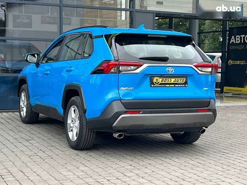 Toyota RAV4 2019 - фото 5