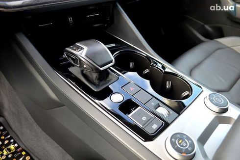 Volkswagen Touareg 2018 - фото 25