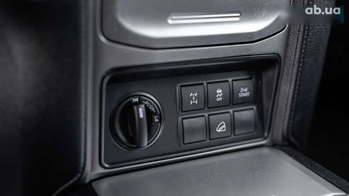 Toyota Land Cruiser Prado 2019 - фото 29