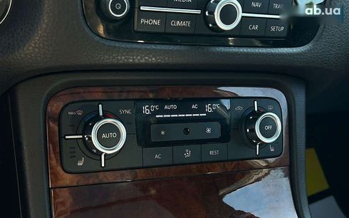 Volkswagen Touareg 2012 - фото 20