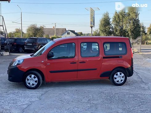 Renault Kangoo 2019 - фото 29