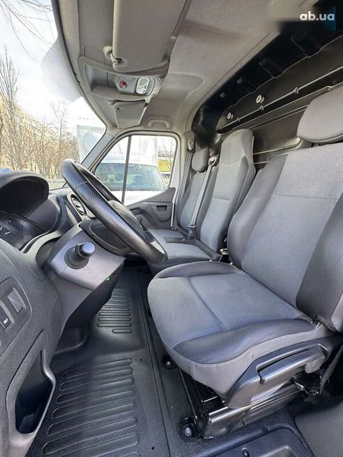 Renault Master 2019 - фото 12