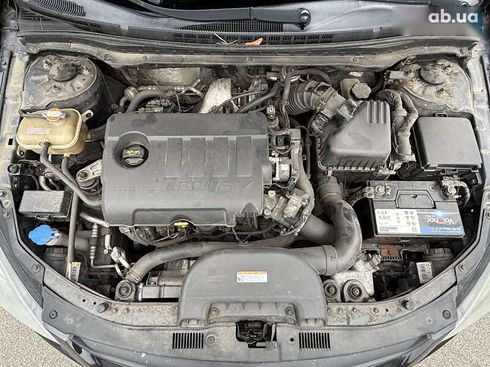 Hyundai i30 2010 - фото 19